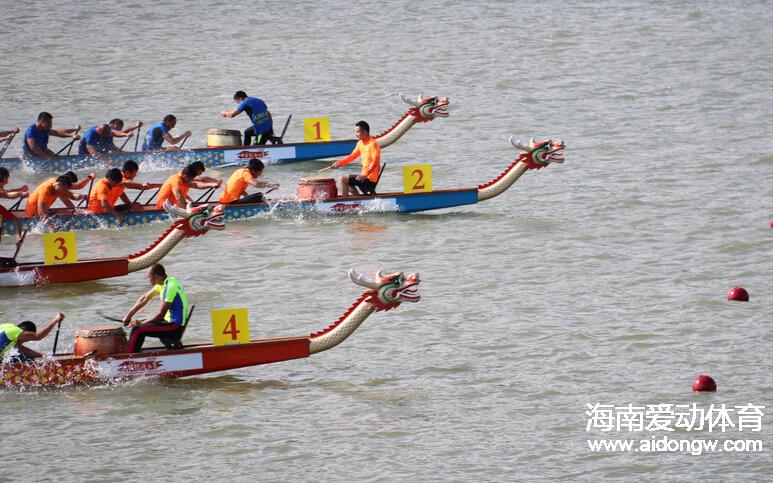 2015年中華龍舟大賽總決賽陵水落幕 順德樂從，南海九江獲職業(yè)男子、女子組總冠軍