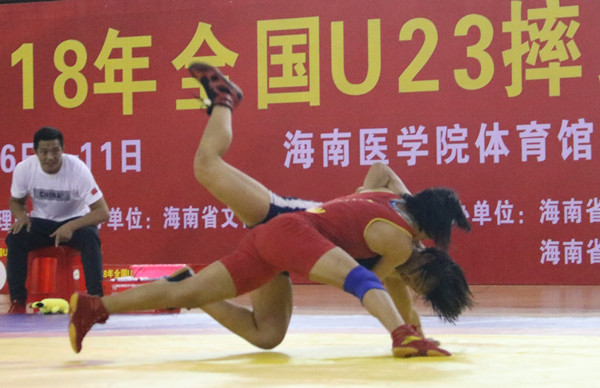 全國U23摔跤大獎賽第三比賽日激戰(zhàn)  前三名入選國家隊