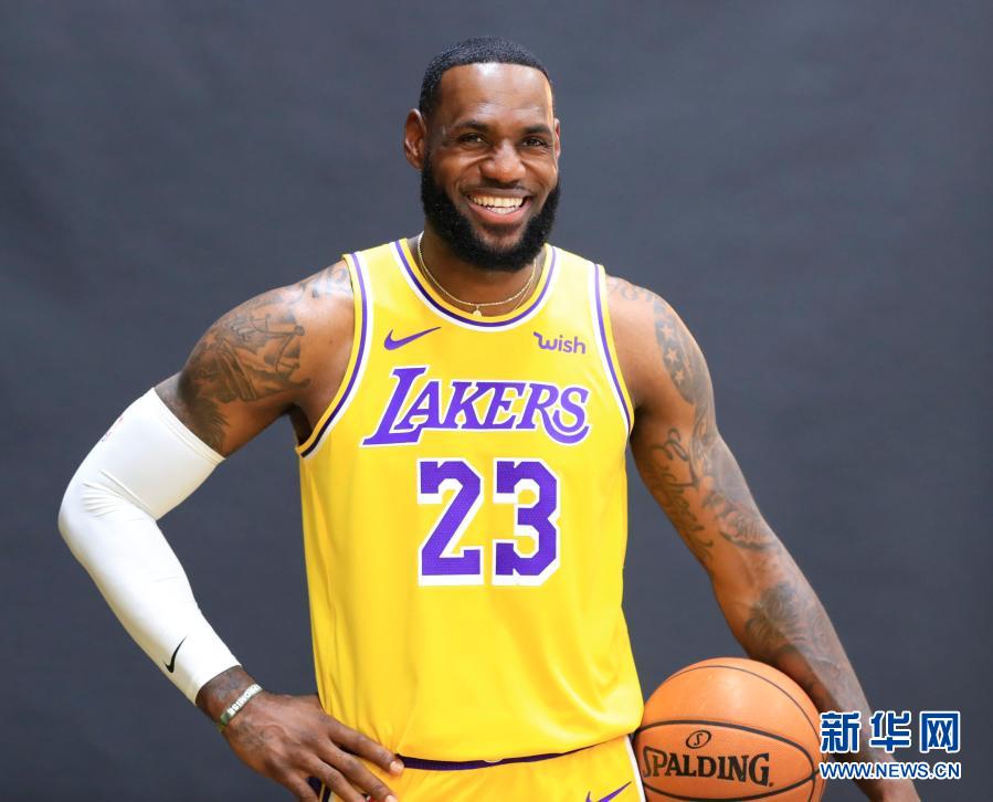 NBA全明星分組出爐，交易截止日哈登與西蒙斯互換東家