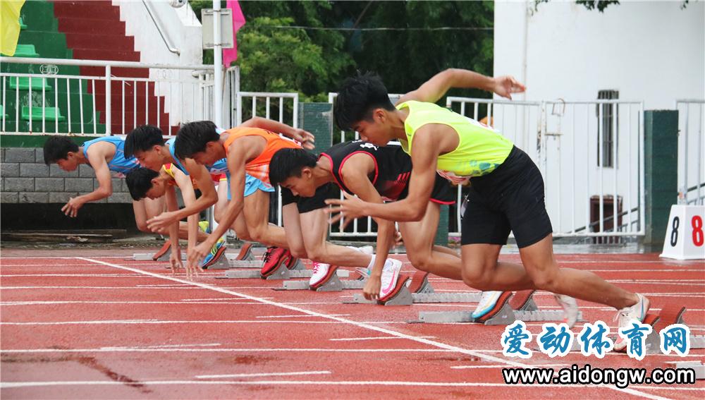 國家體育總局：探索優(yōu)秀退役運動員到學(xué)校兼職體育老師